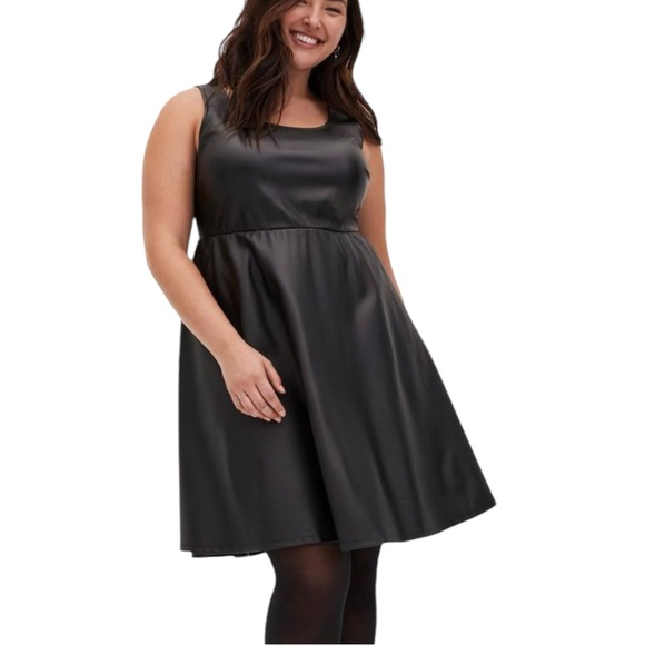 Torrid Black Faux Leather Pleather Sleeveless Skater Dress size 2x - Picture 1 of 12